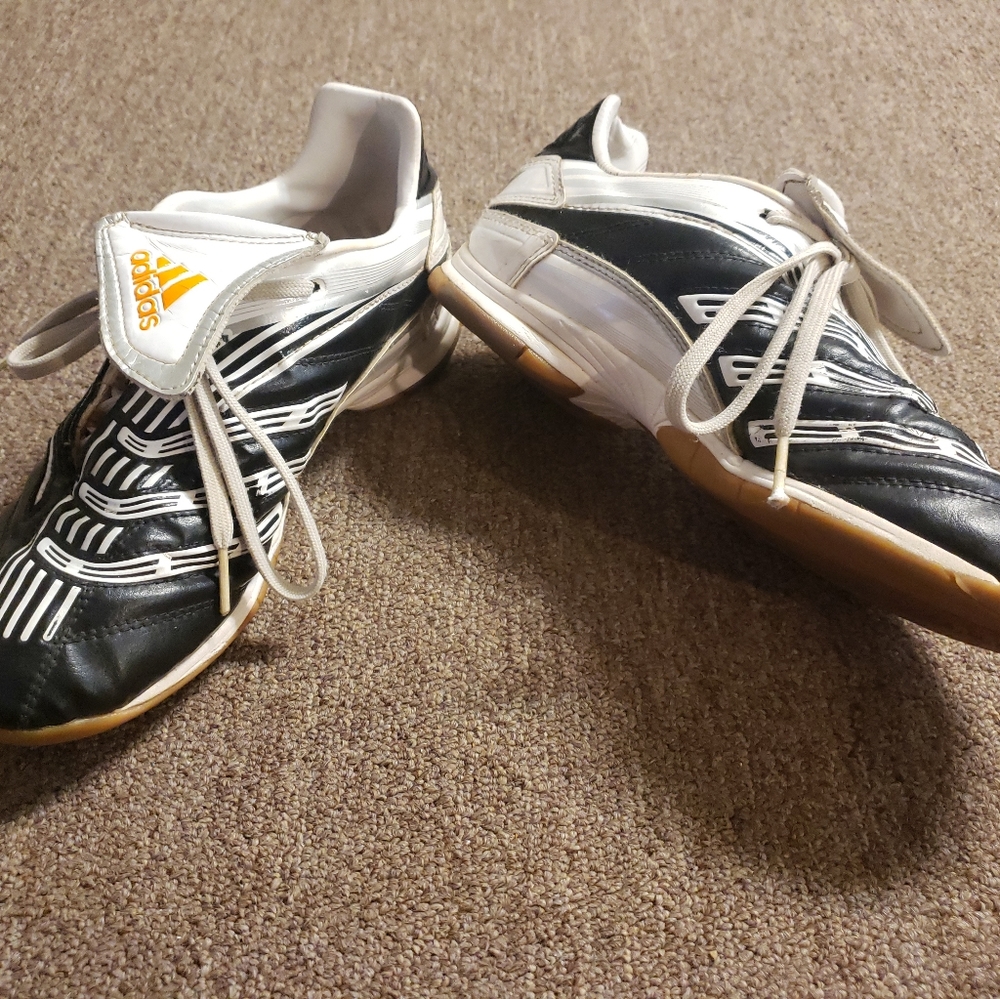 Adidas Indoor Soccer Shoes Boys Sz6 Spg-753001